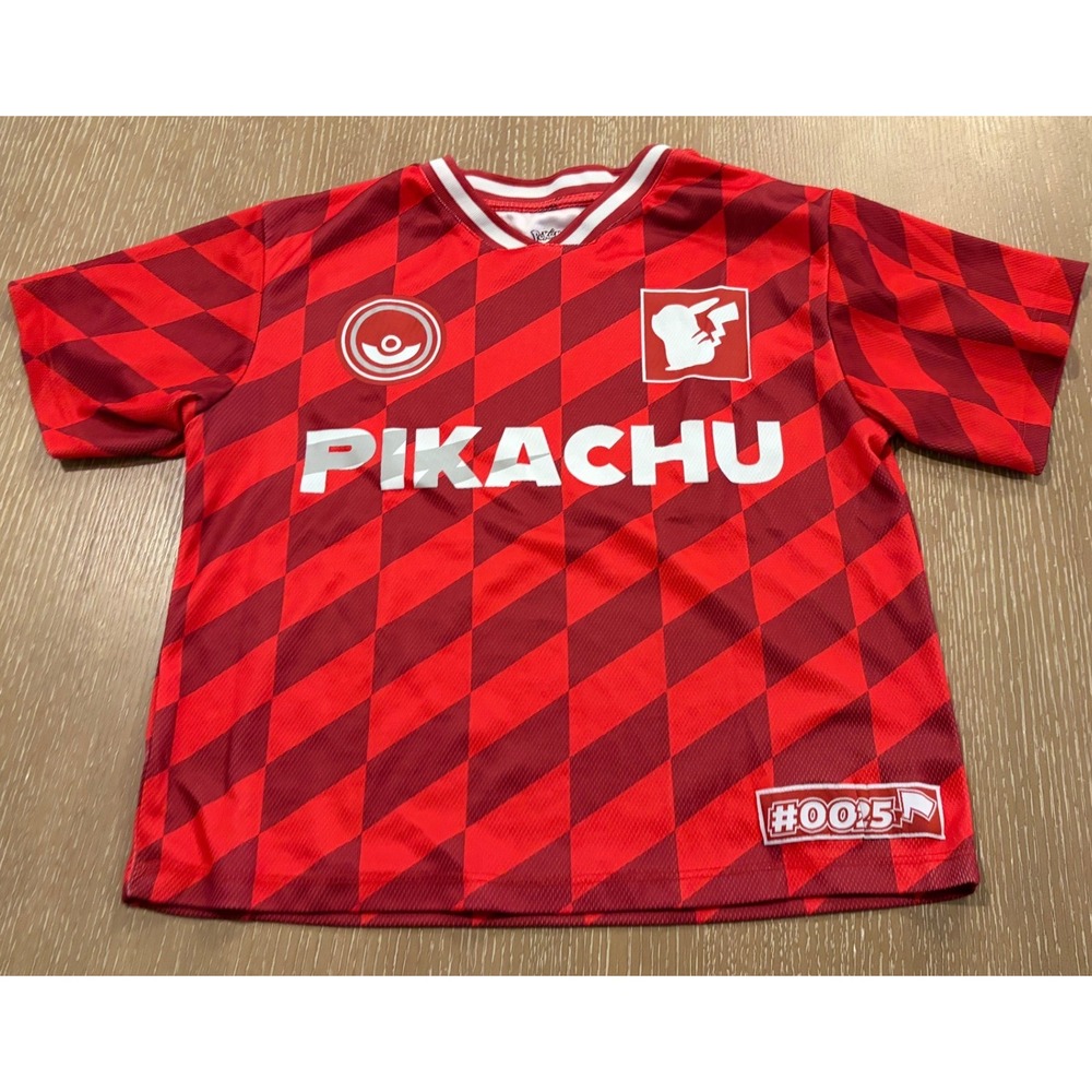 Pokémon Pikachu Boys Medium Red Checkered Soccer Jersey Shirt #0025 Nintendo